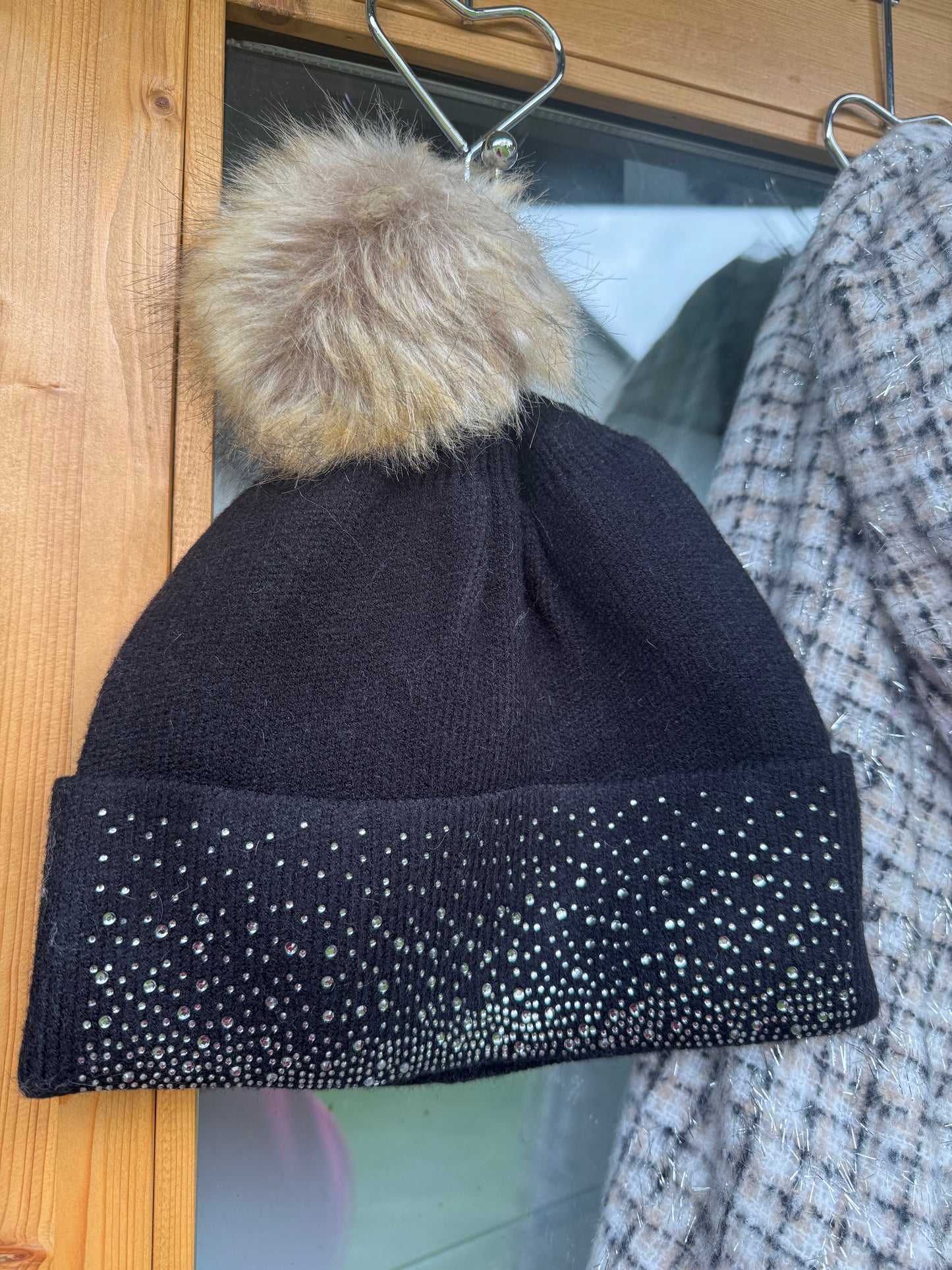 Winter Bundle -Black And Cream