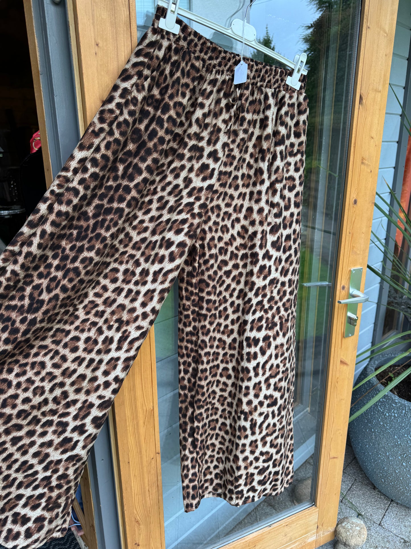 Leopard Wide Legs Trousers