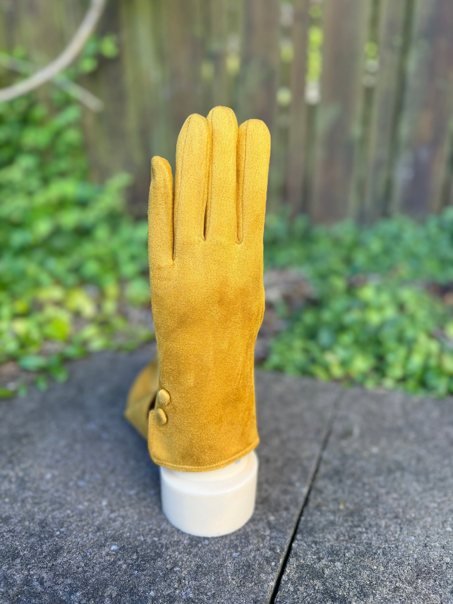 Button Gloves