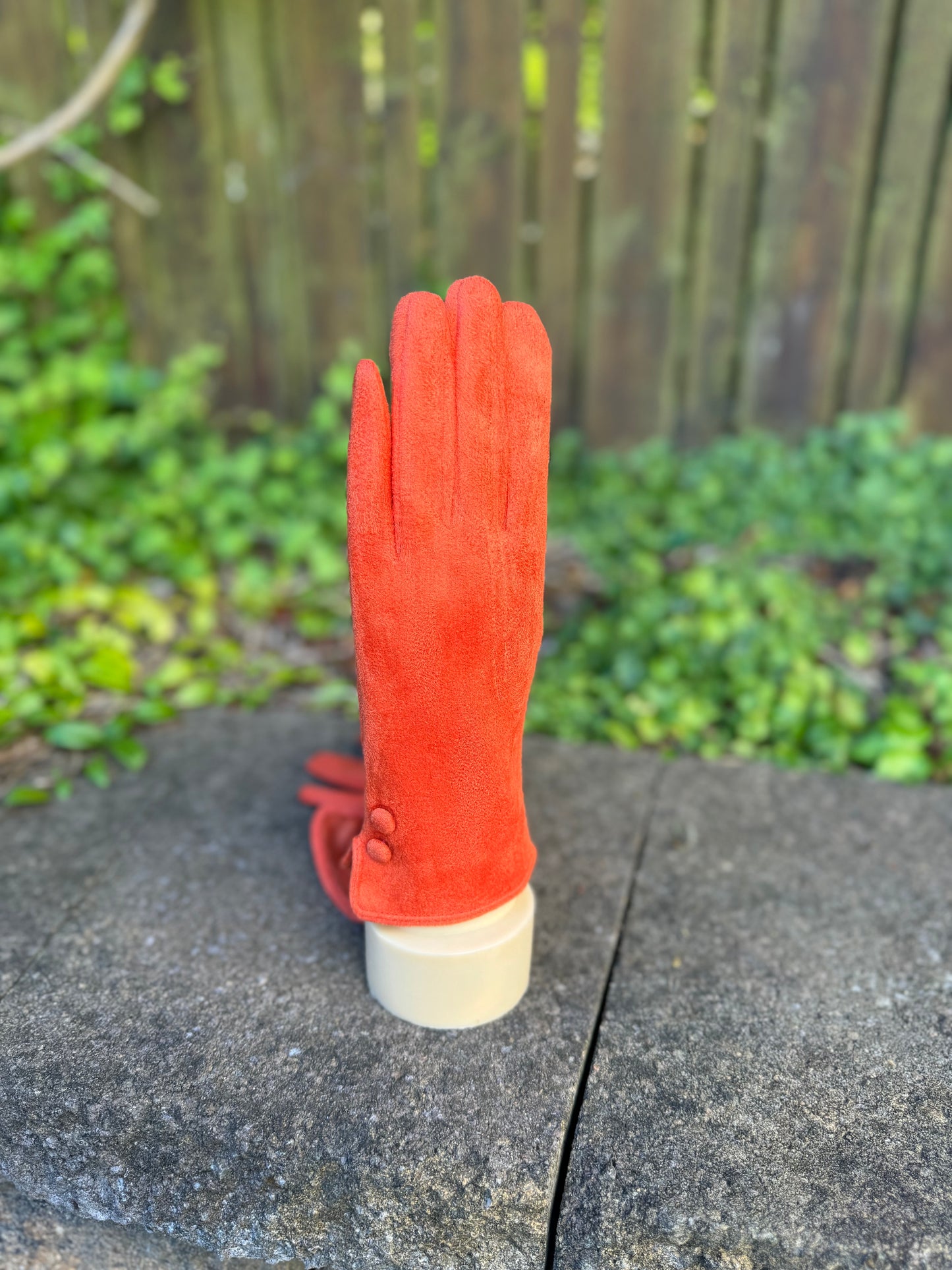 Button Gloves