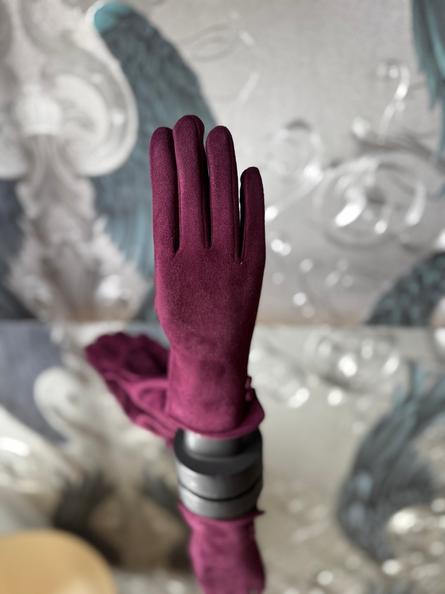Button Gloves
