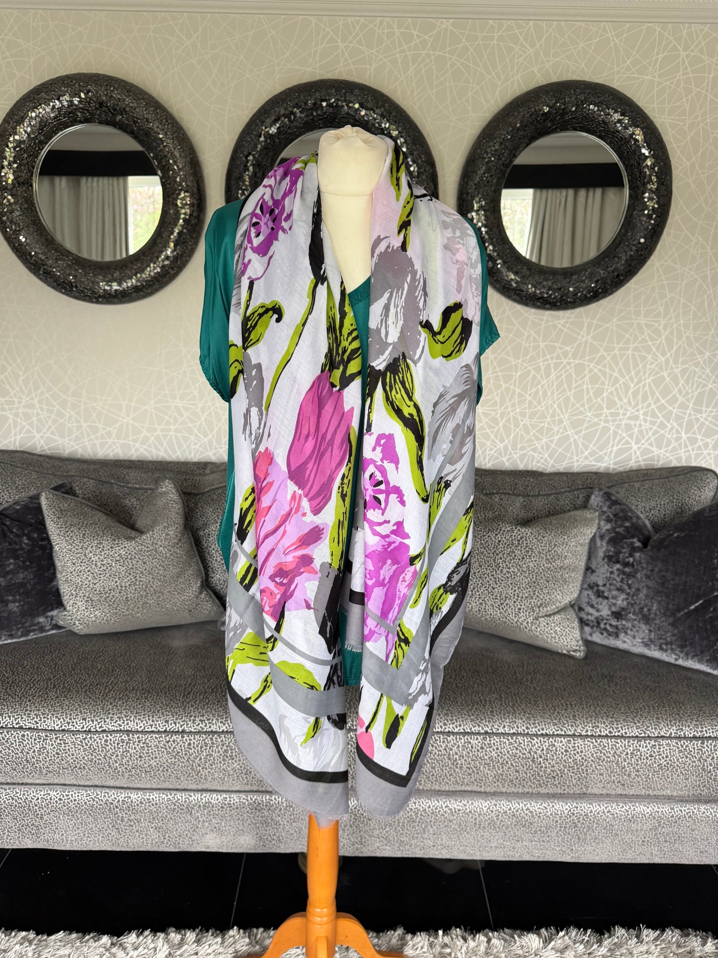 £5 Scarf Sale