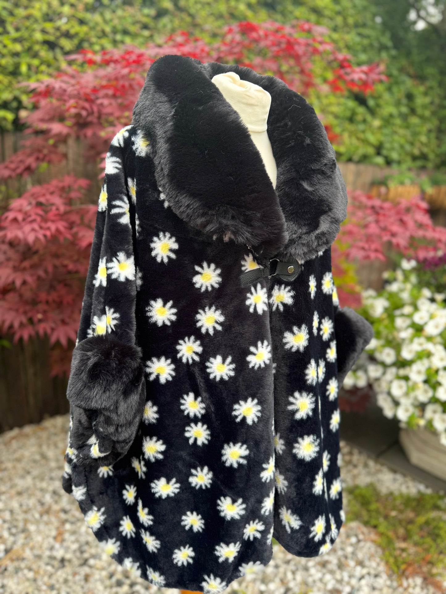 Daisy Fleece Lined Cape