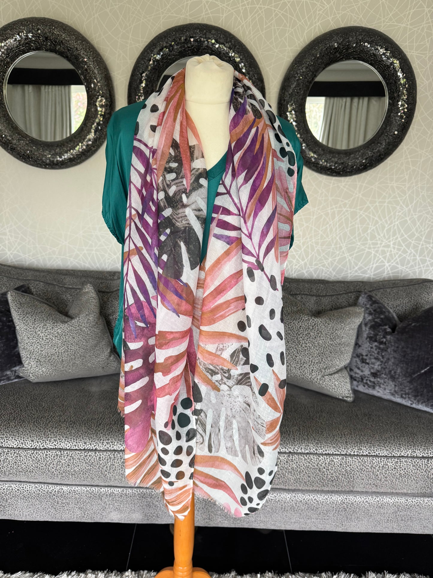 £5 Scarf Sale