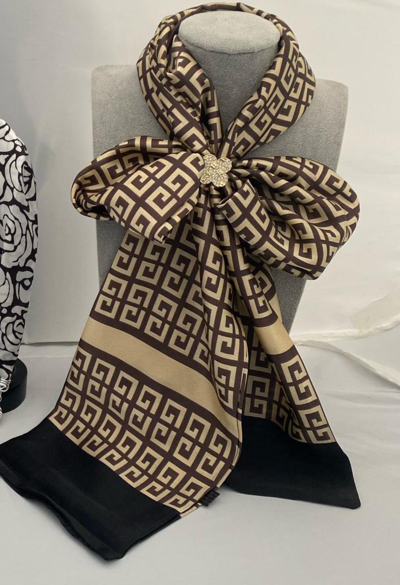 £3 Scarf Sale - Thin Scarf
