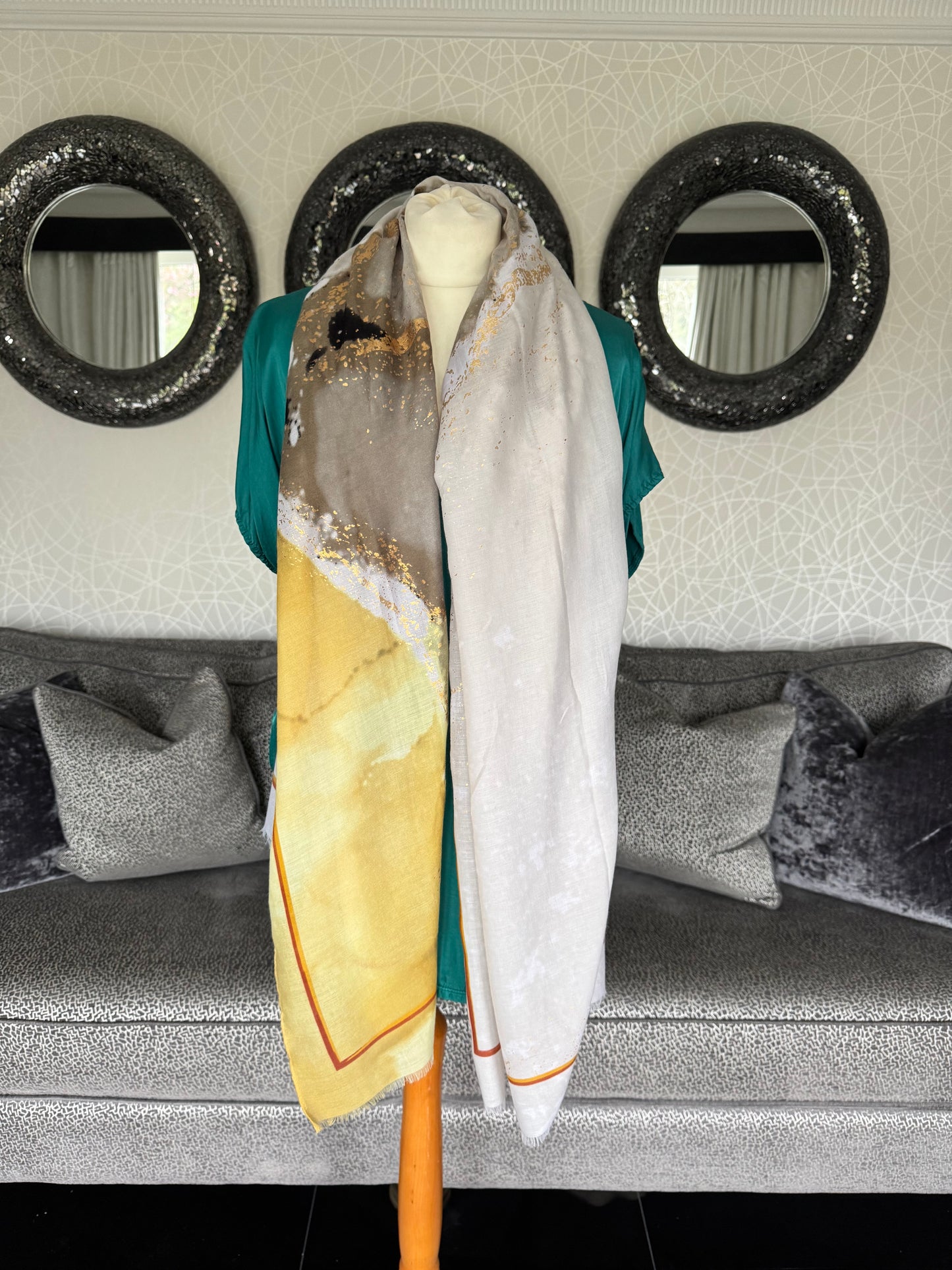 £5 Scarf Sale