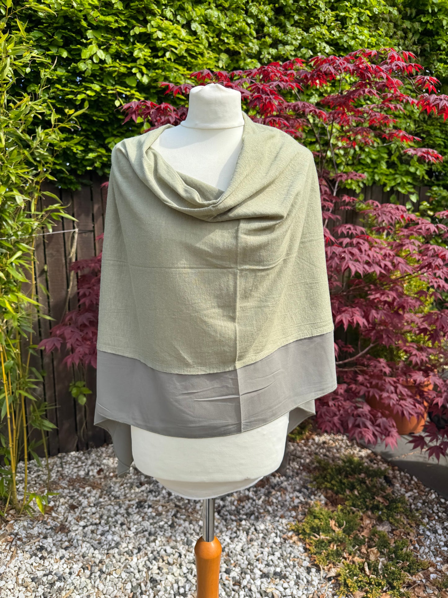 Lightweight Chiffon Edge Poncho