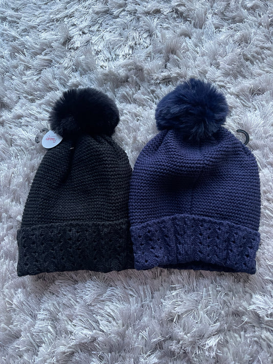 **SALE** Fleece Lined Cable Border hat