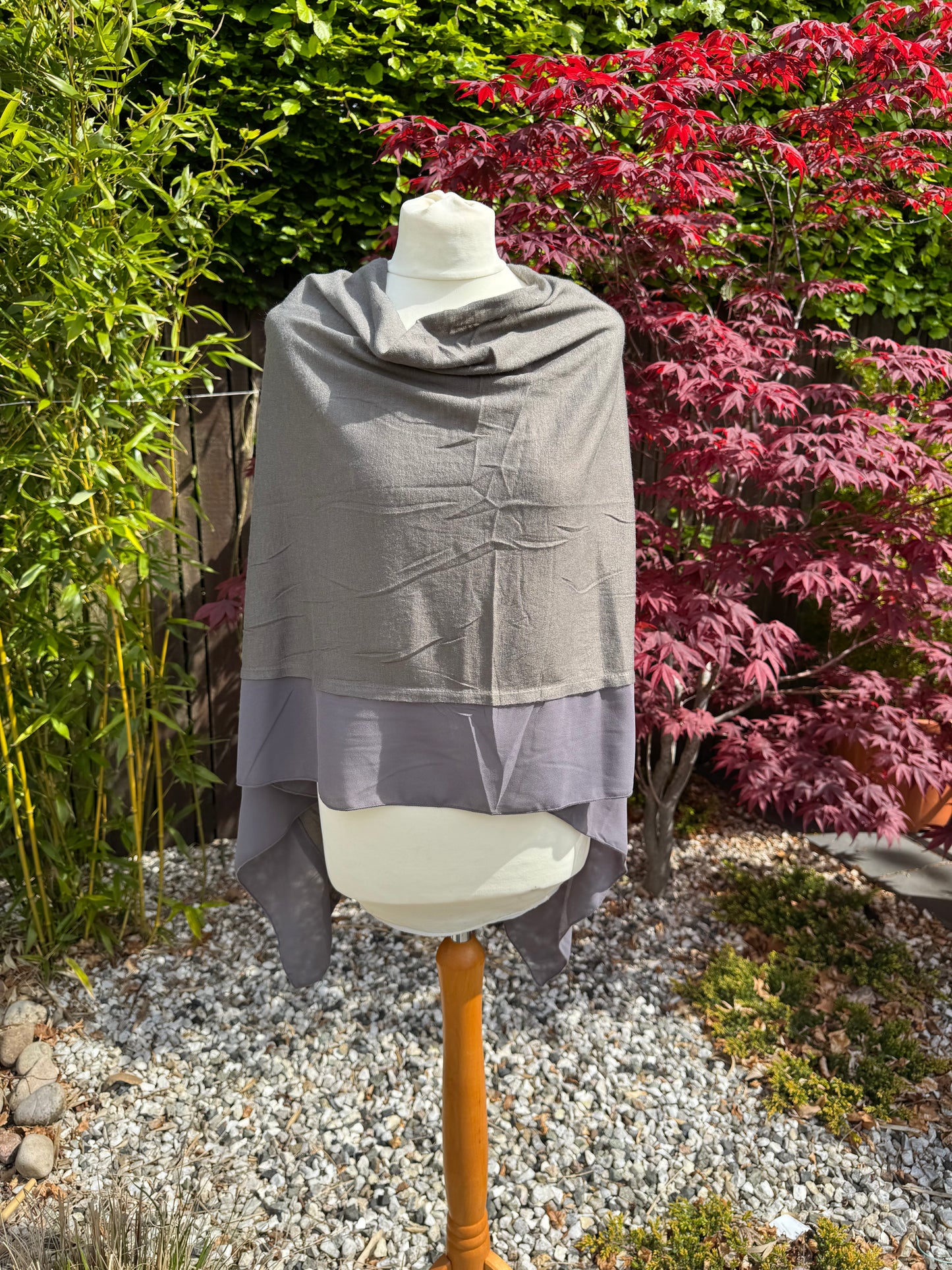 Lightweight Chiffon Edge Poncho