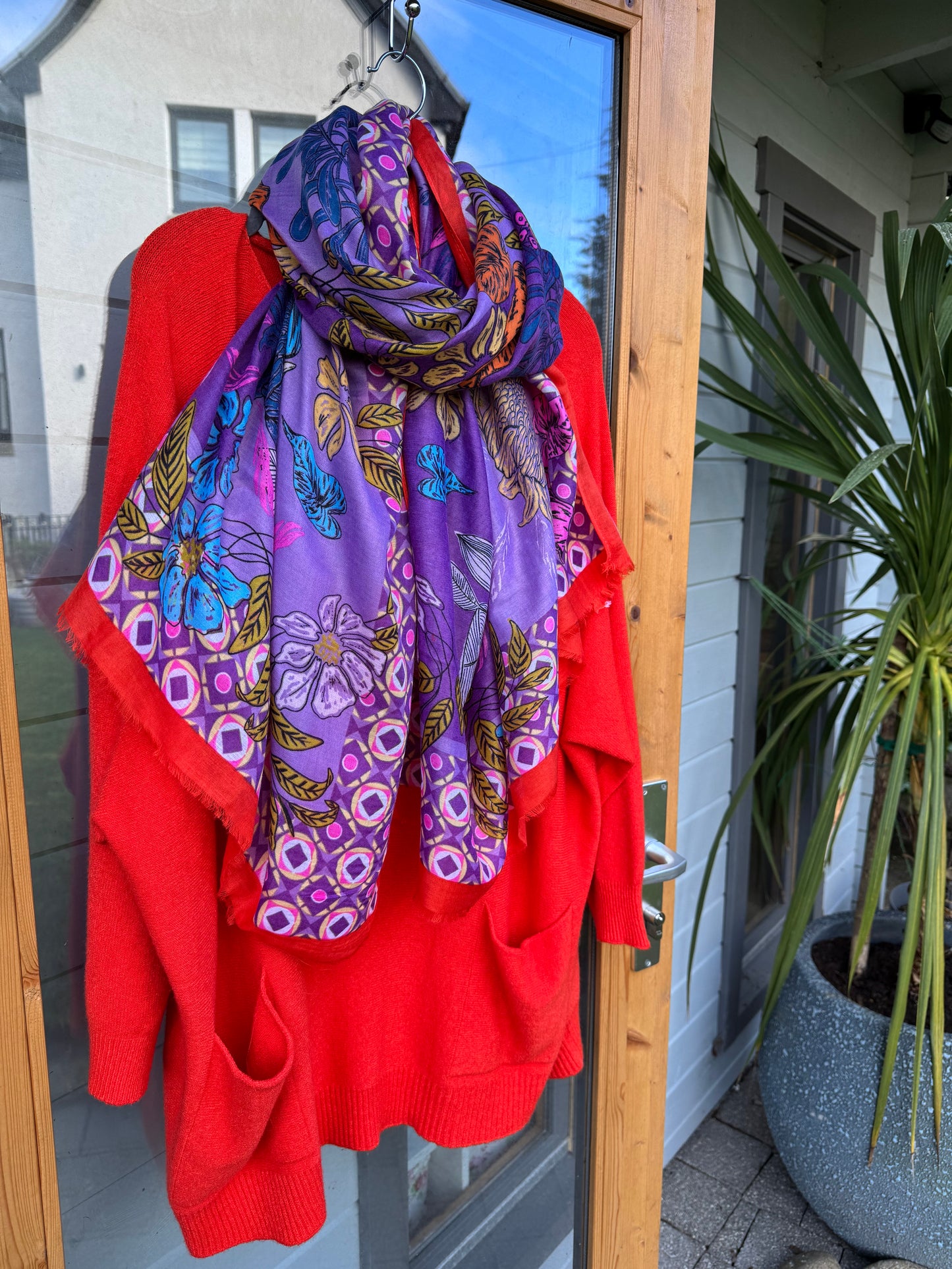 Border Floral Scarf