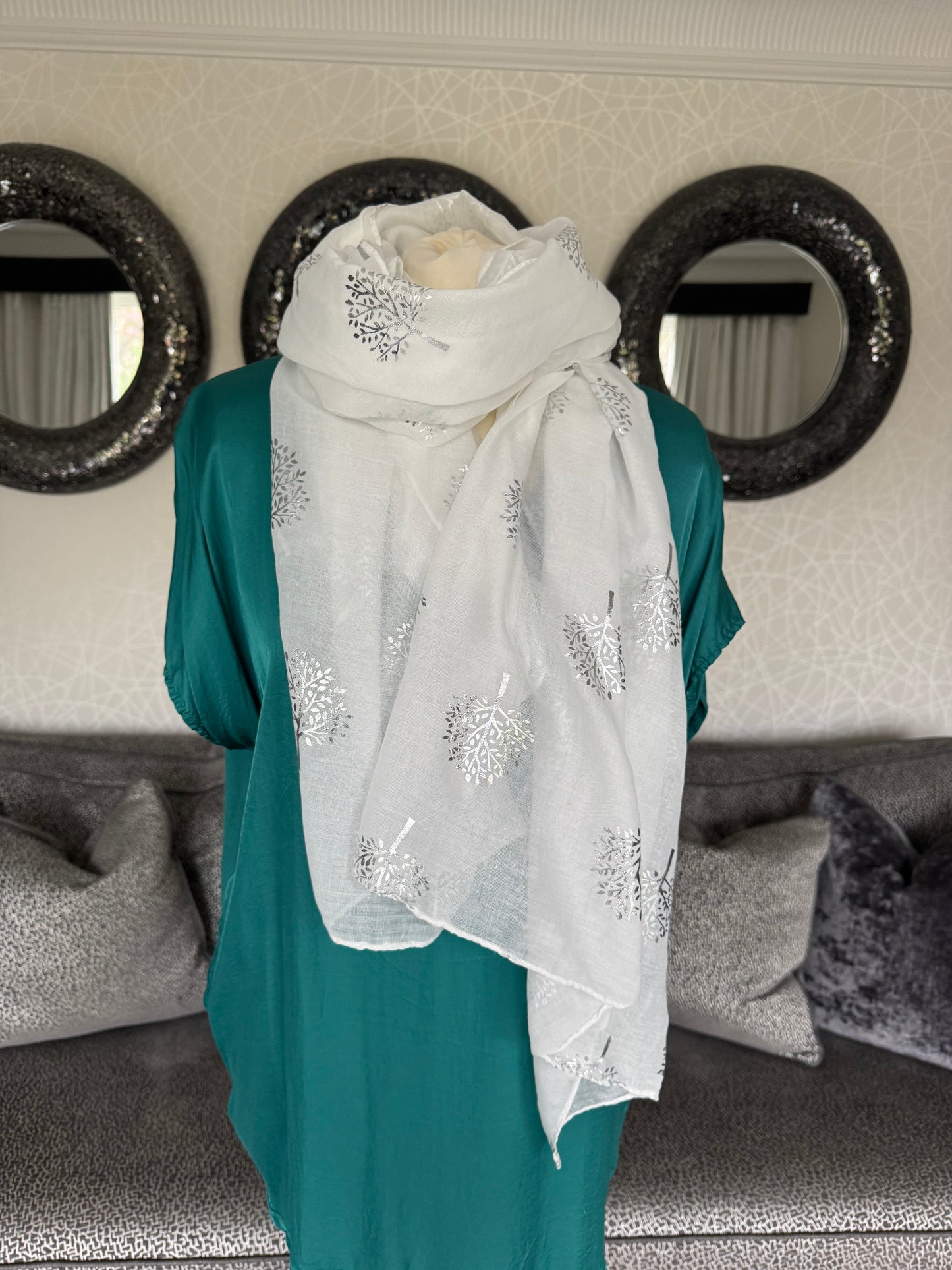 £5 Scarf Sale