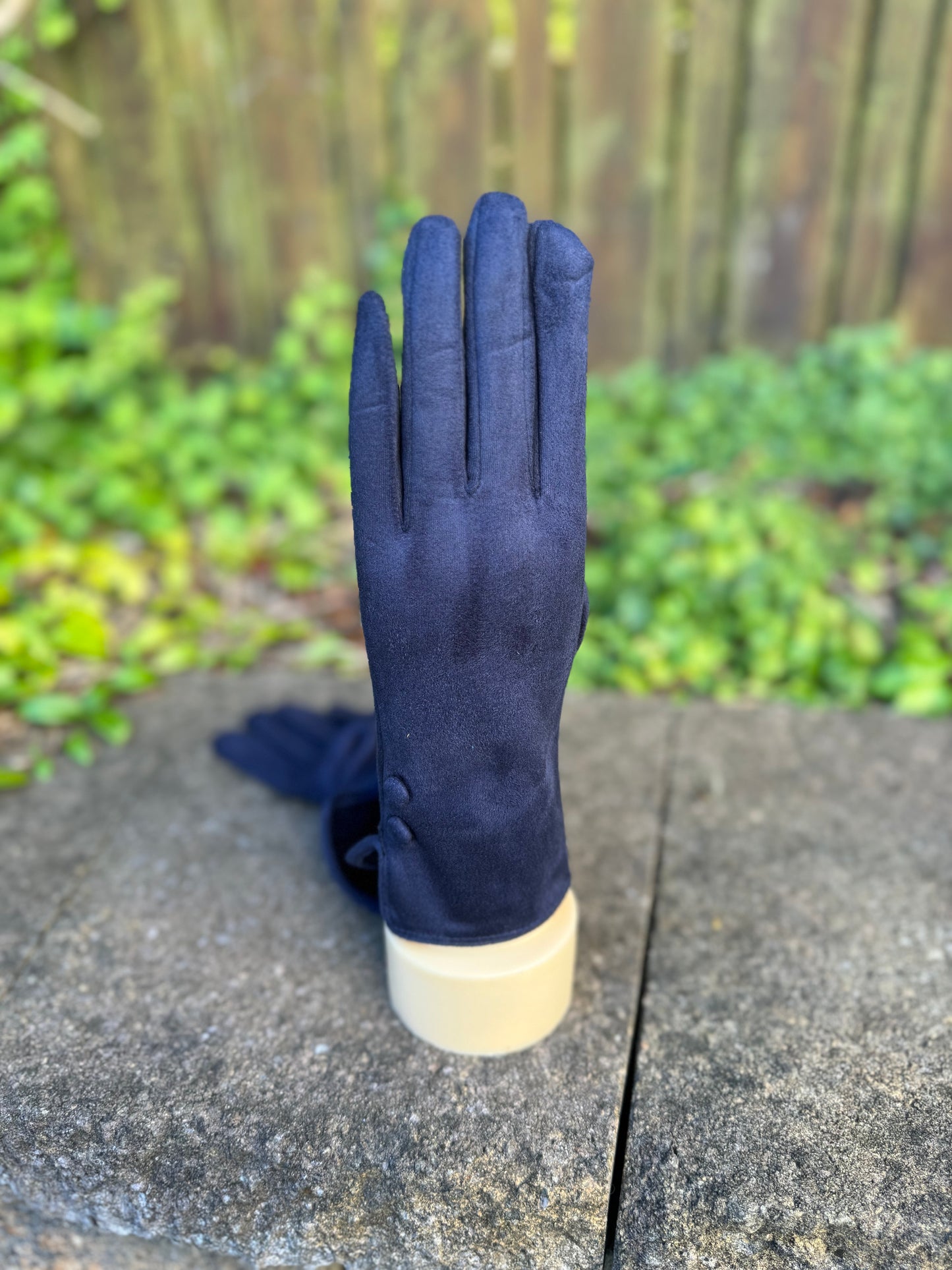 Button Gloves