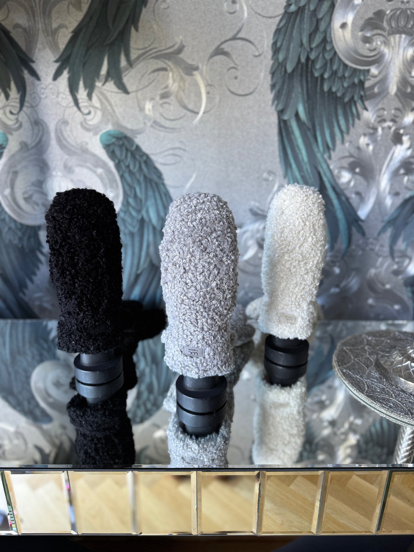 Boucle Mittens