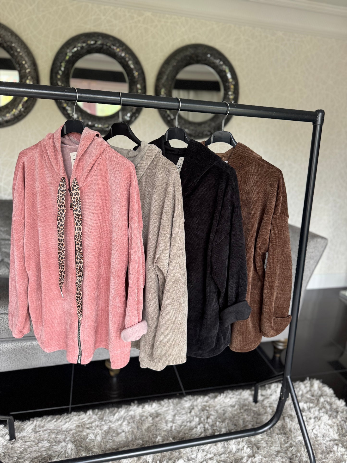 Zipped Hoodie with Leopard Ribbon
