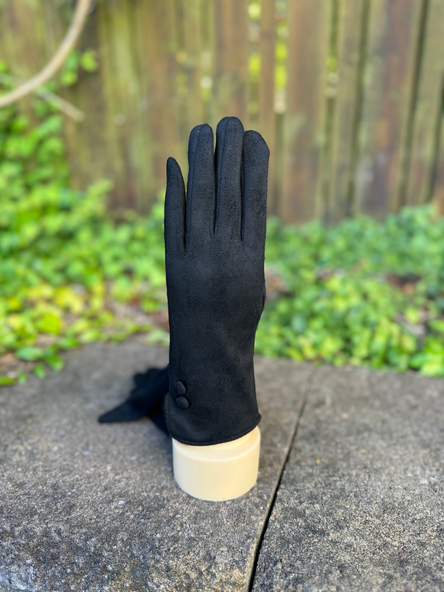 Button Gloves