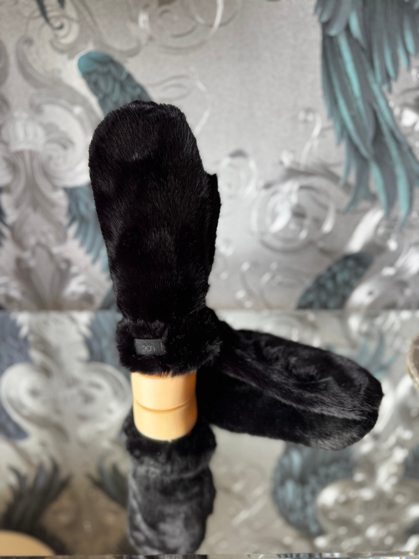 Faux Fur Mittens