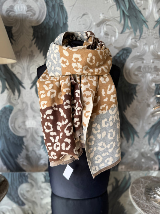 Leopard Reversible Scarf