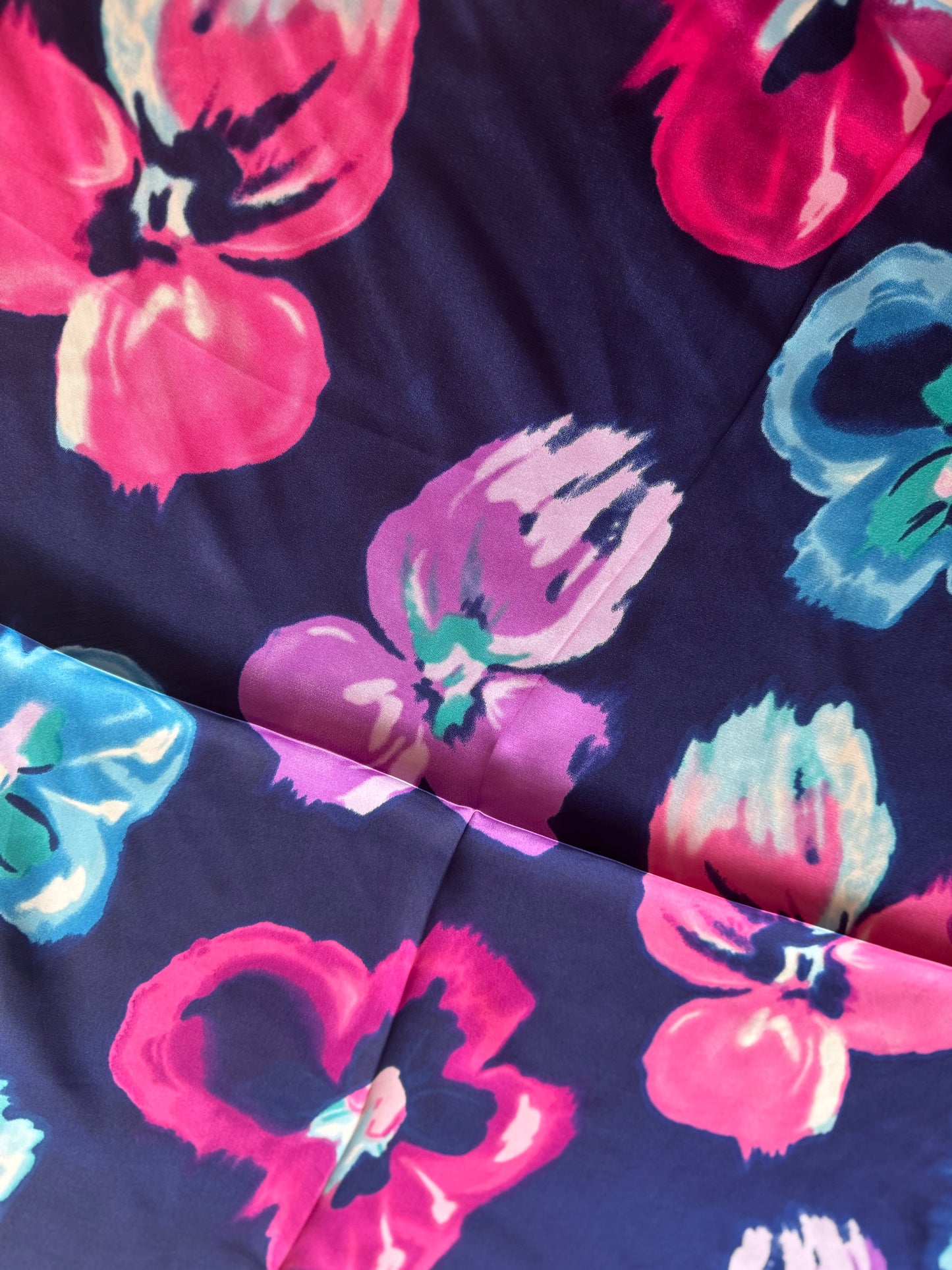 70cm x 70cm Square Silky Scarf