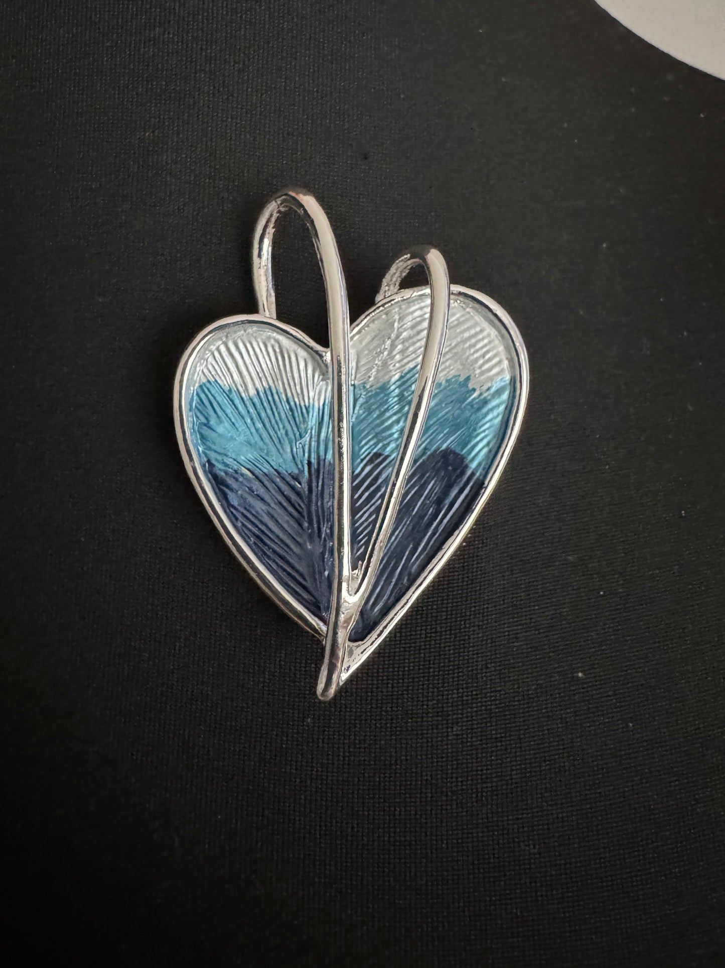 Magnetic Brooches