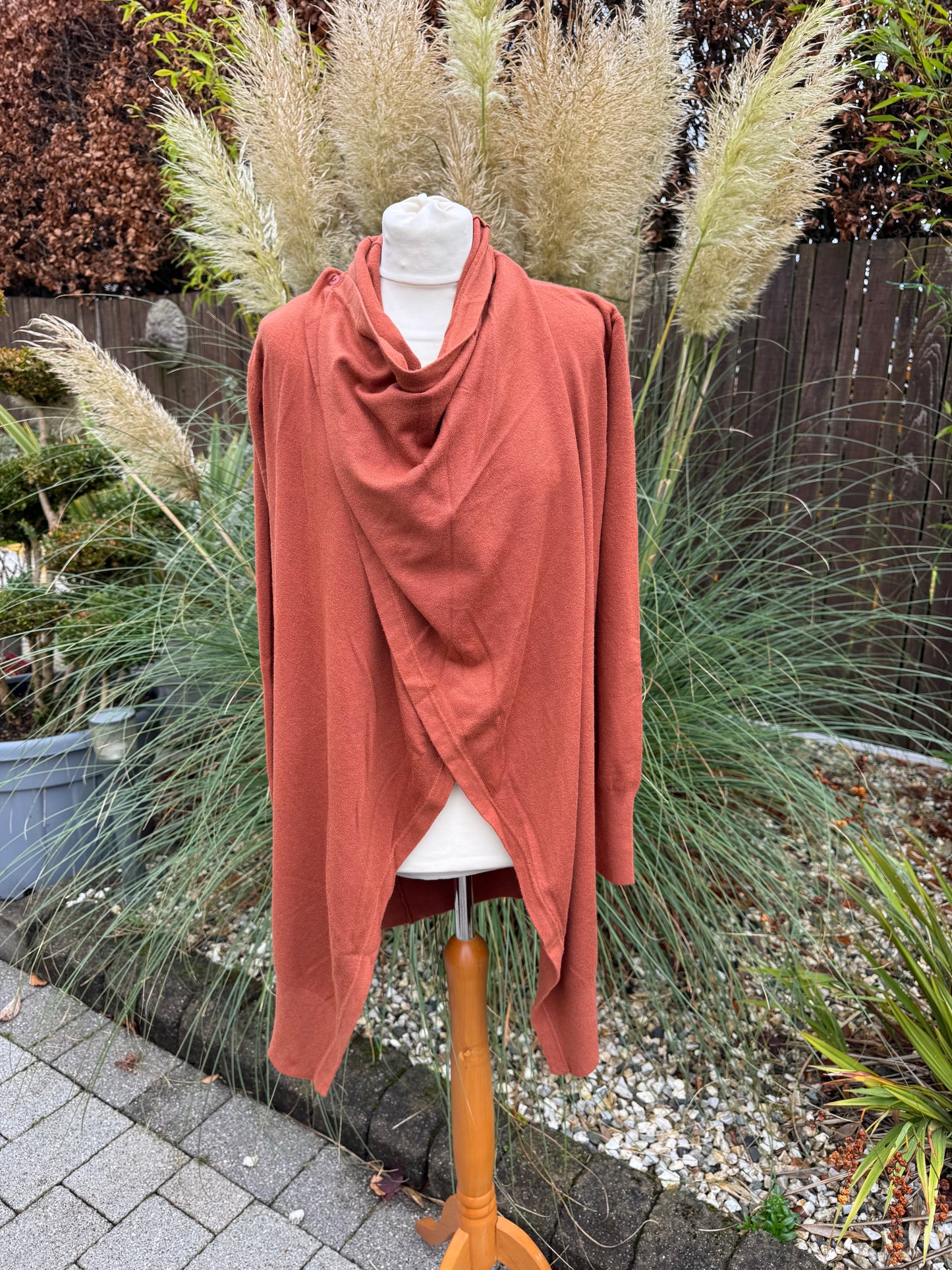 Waterfall Cardigan / Jumper