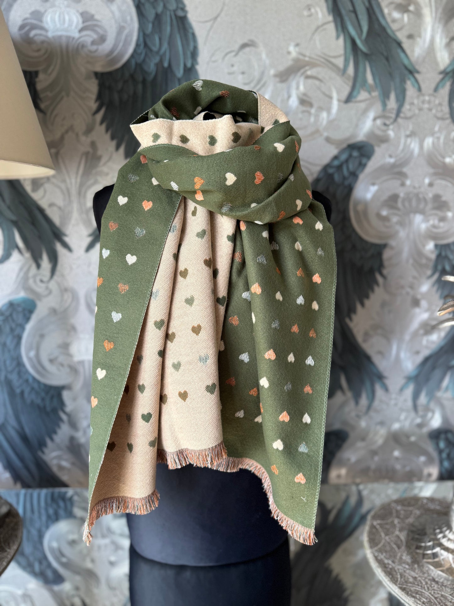 Scattered Heart Scarf