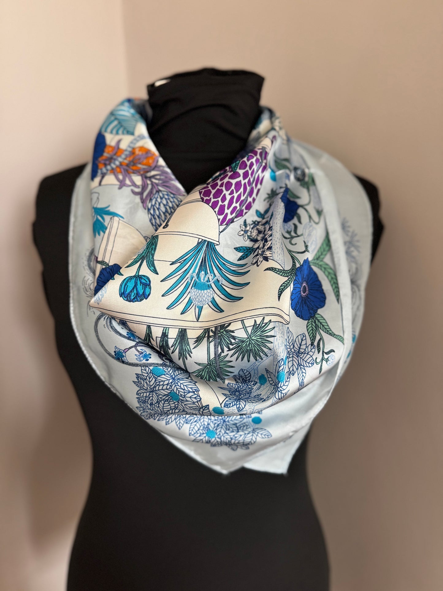 70cm x 70cm Square Silky Scarf