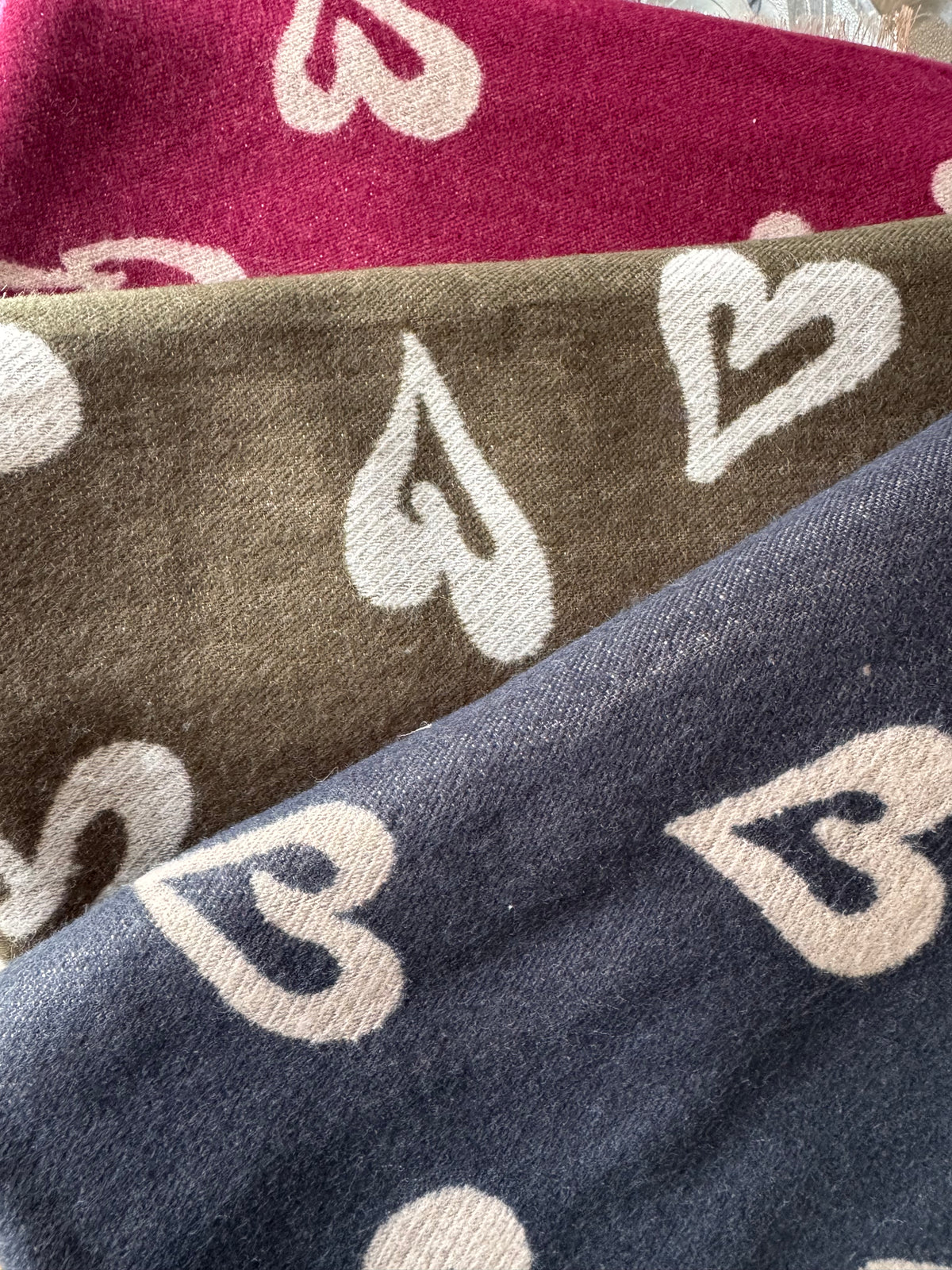 Reversible Sparkle Heart Scarf