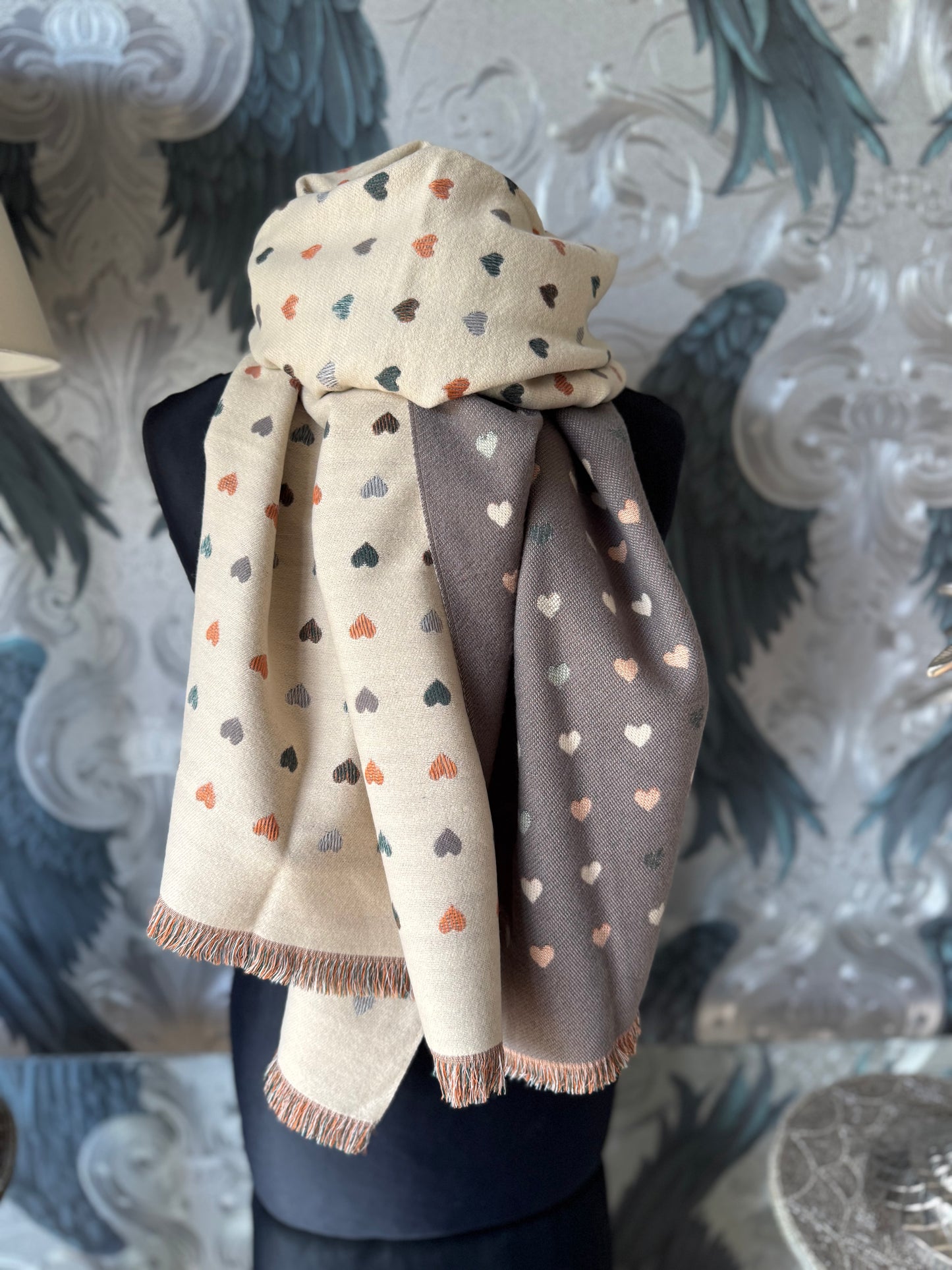 Scattered Heart Scarf