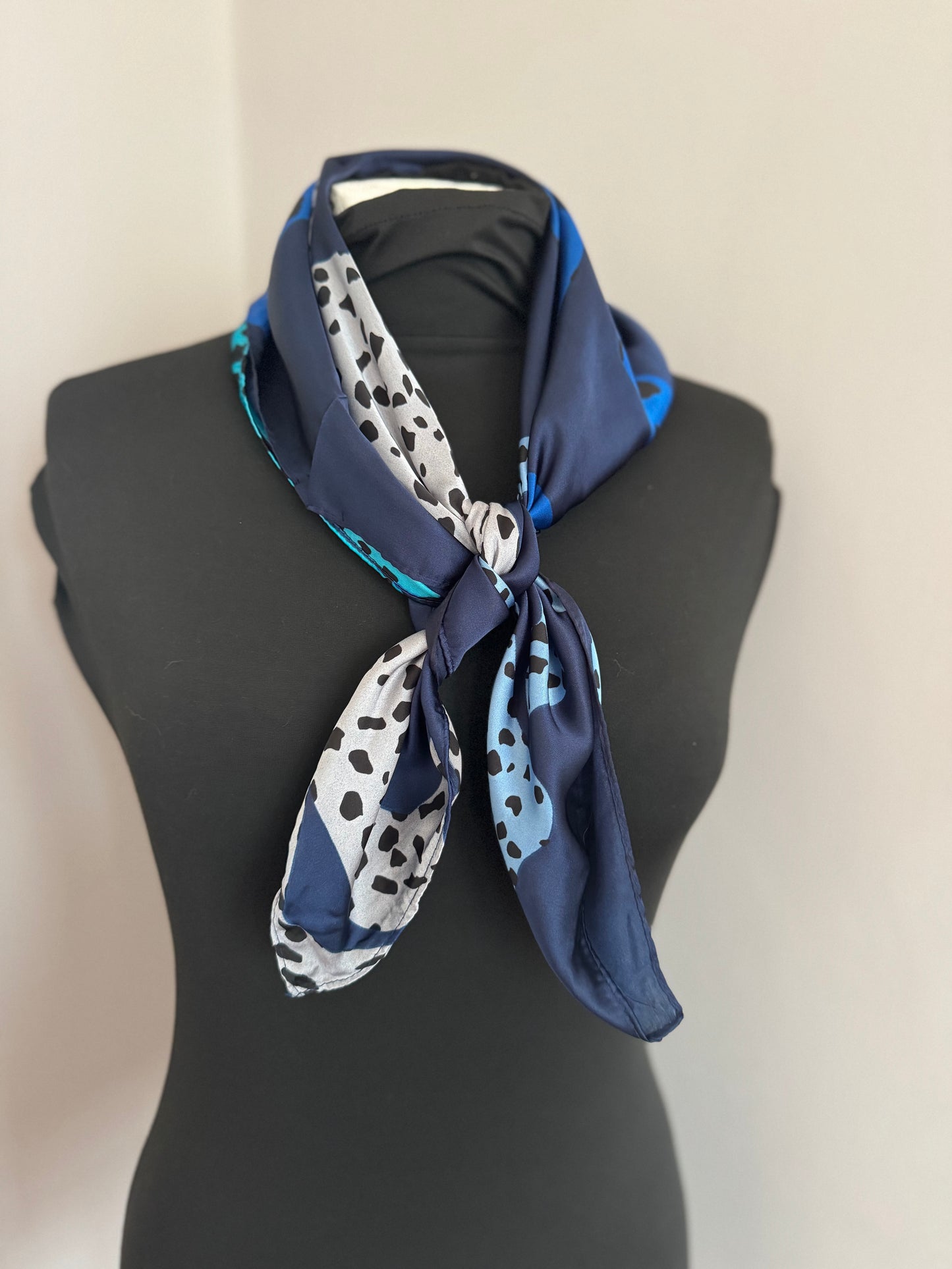 70cm x 70cm Square Silky Scarf