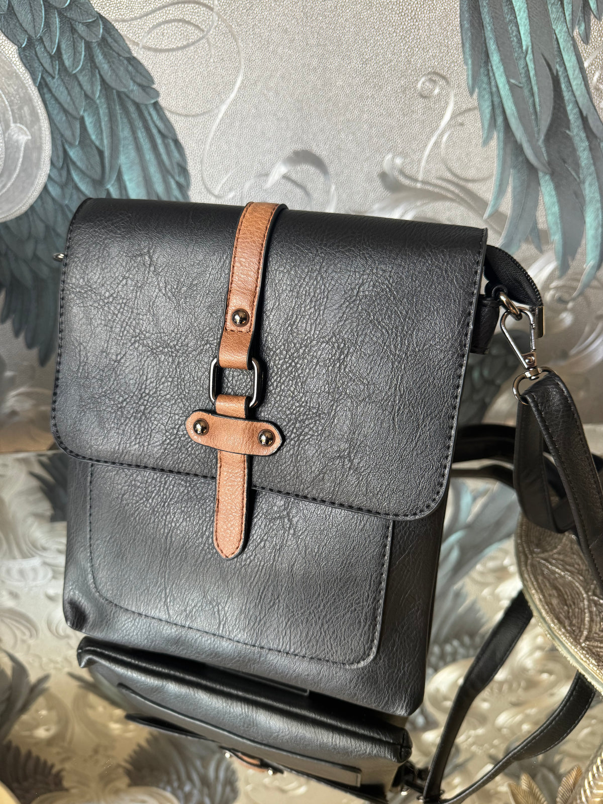 Roz Crossbody Bag