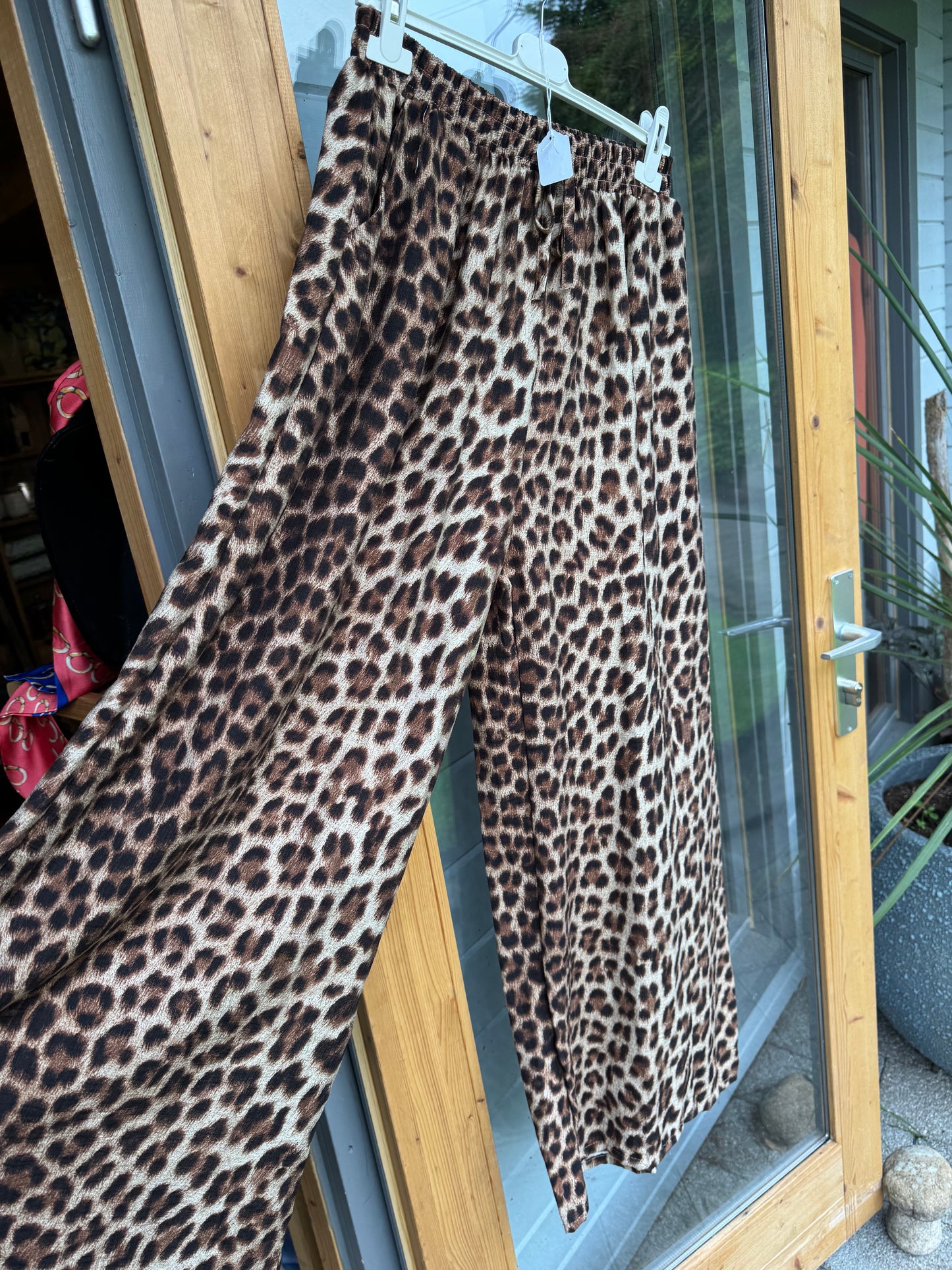 Leopard Wide Legs Trousers