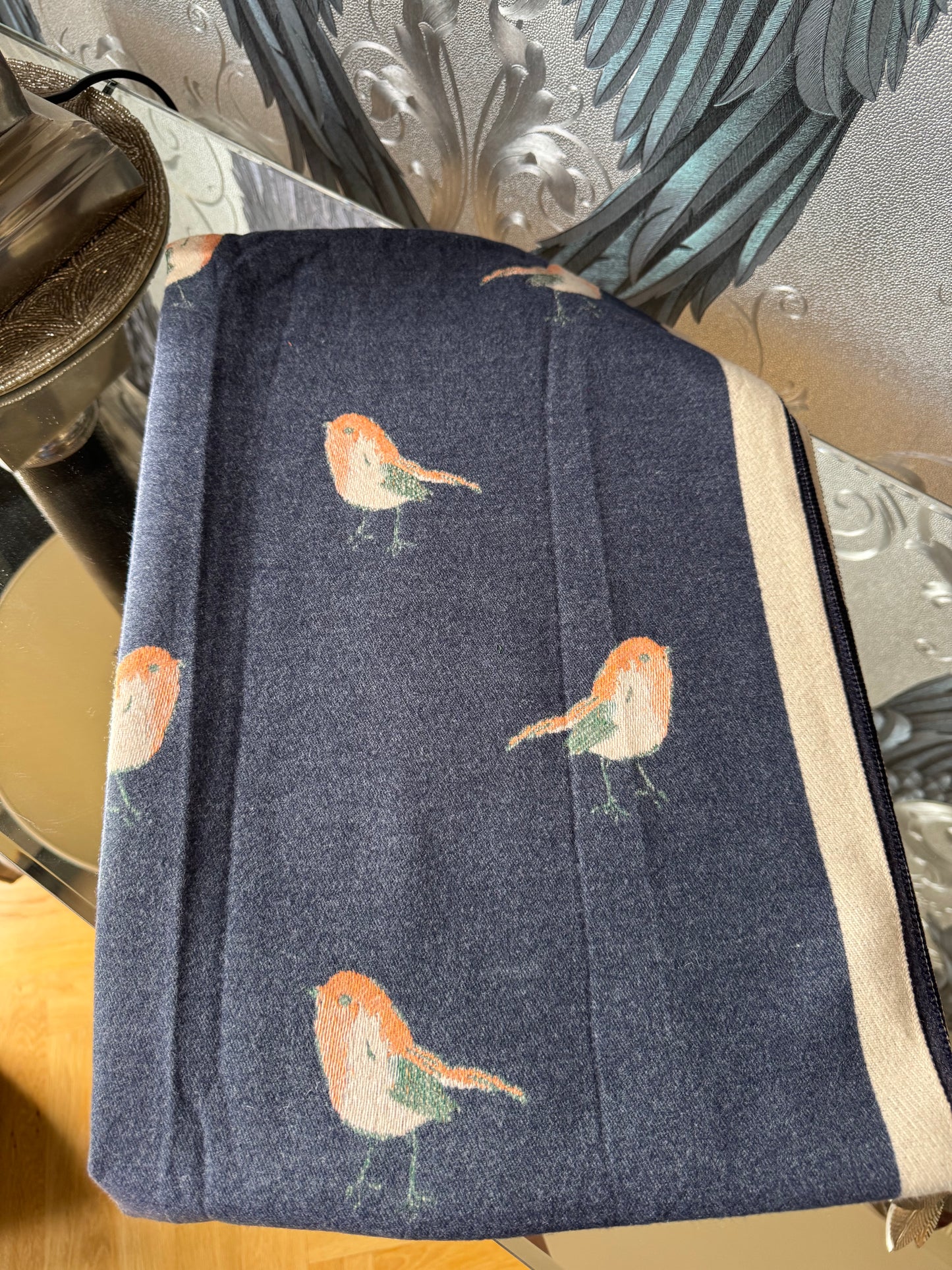 Robin Scarf