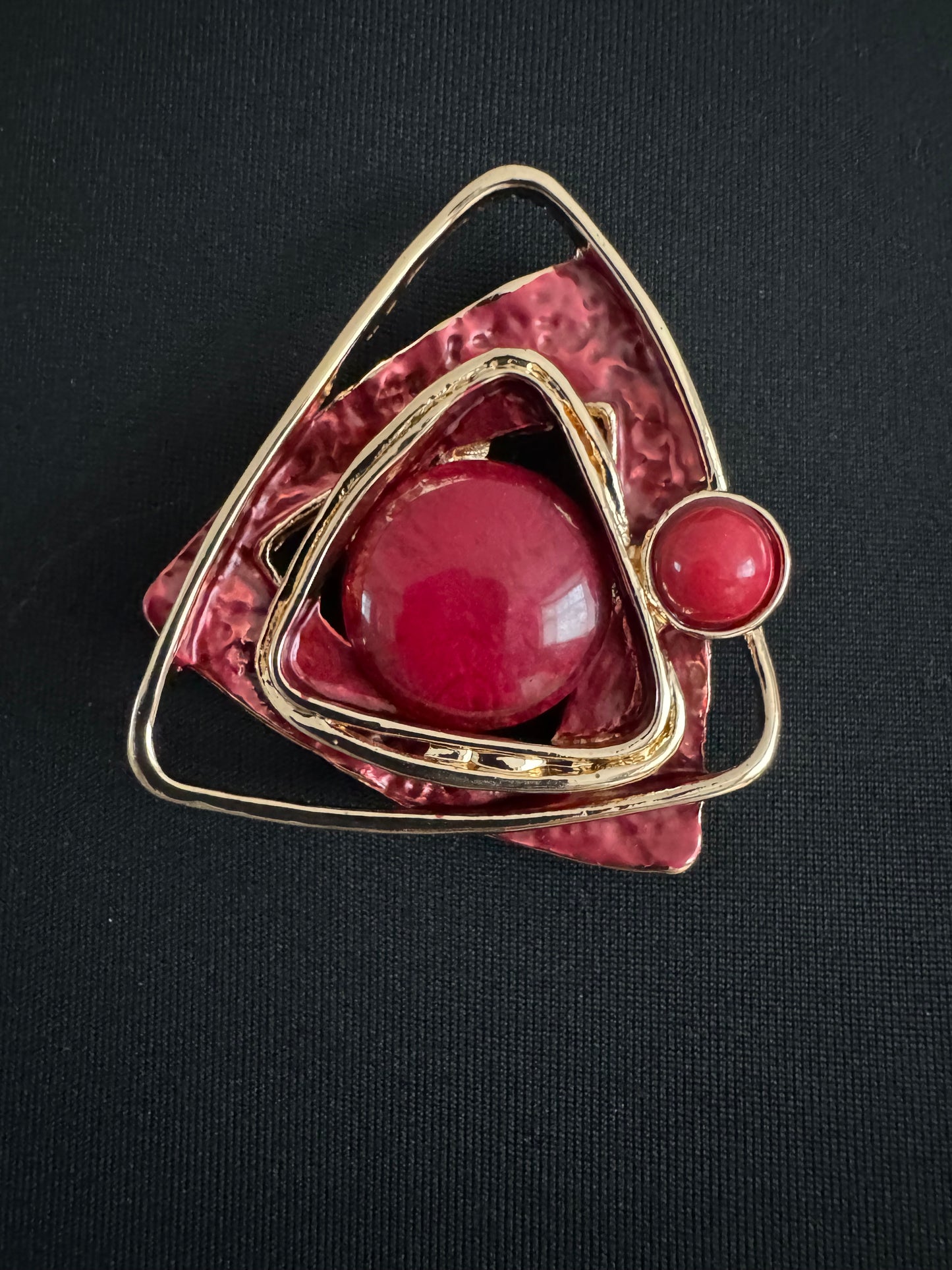 Magnetic Brooches
