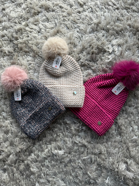 Chunky Knit Pom Hat