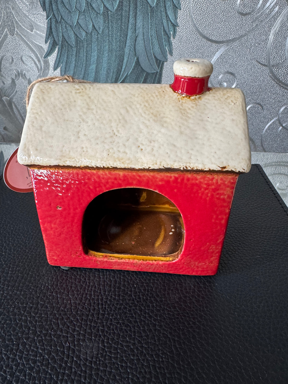 Rudolph Stable Tea Light Holder