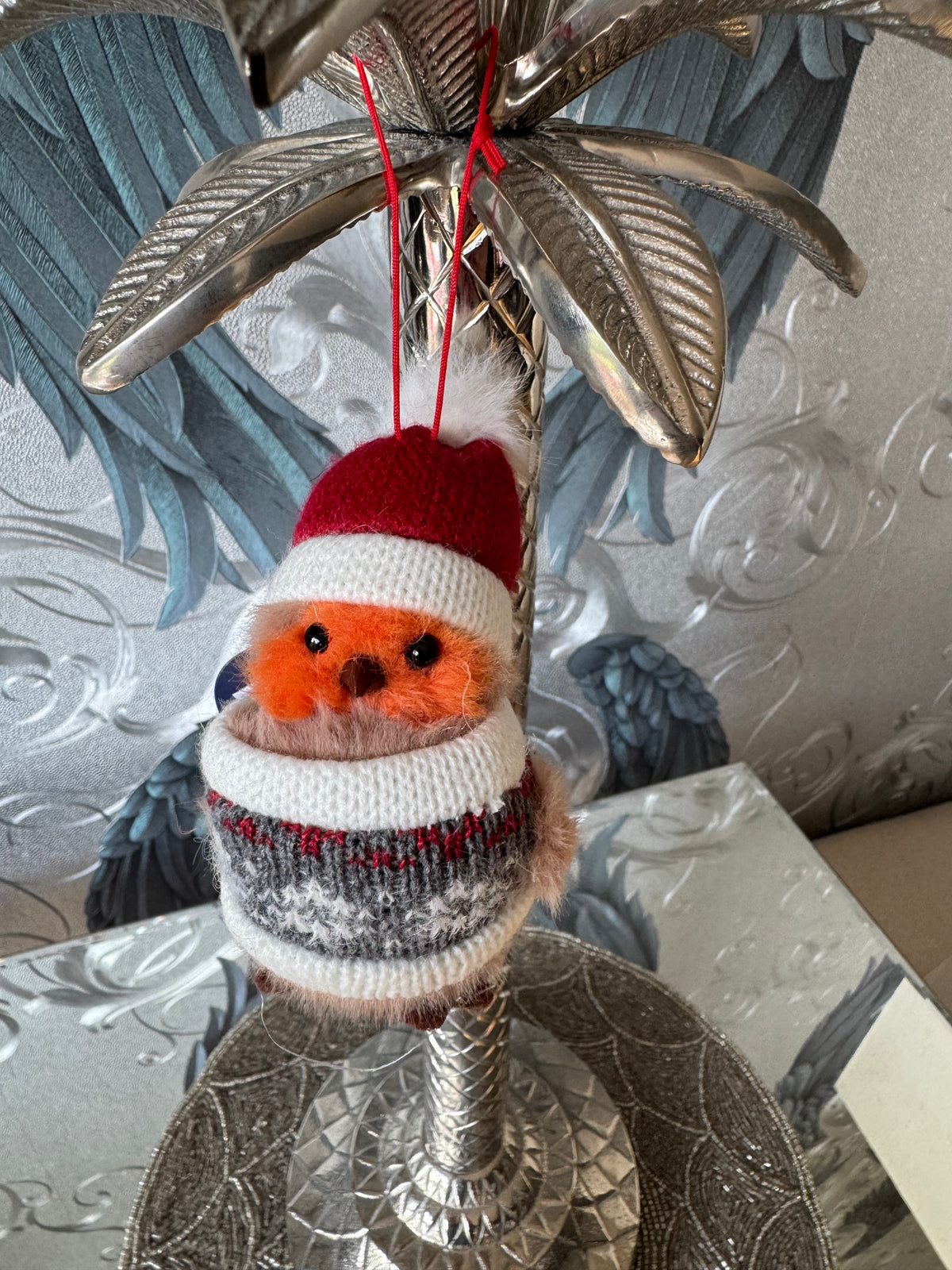 Robins In Jumpers Decorations