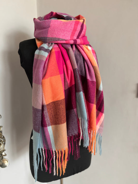 Cashmere Blend Tartan Scarf