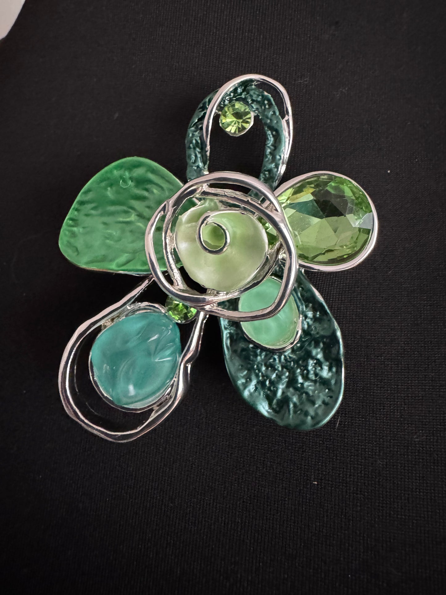 Magnetic Brooches