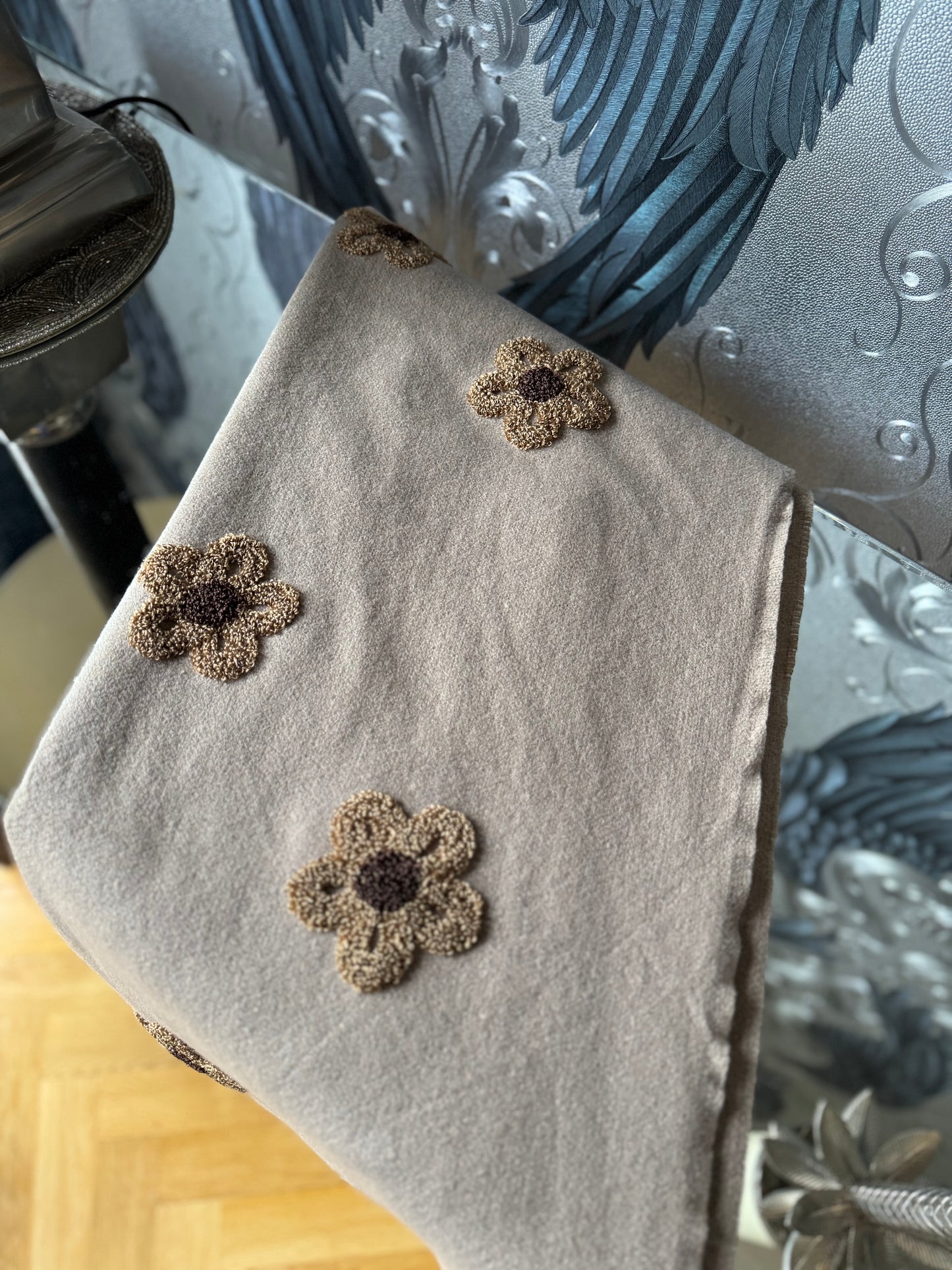 Daisy Scarf