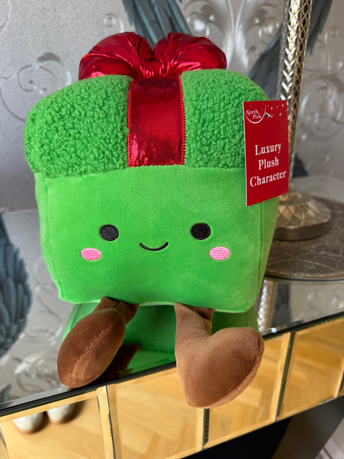 10” Adorable Present