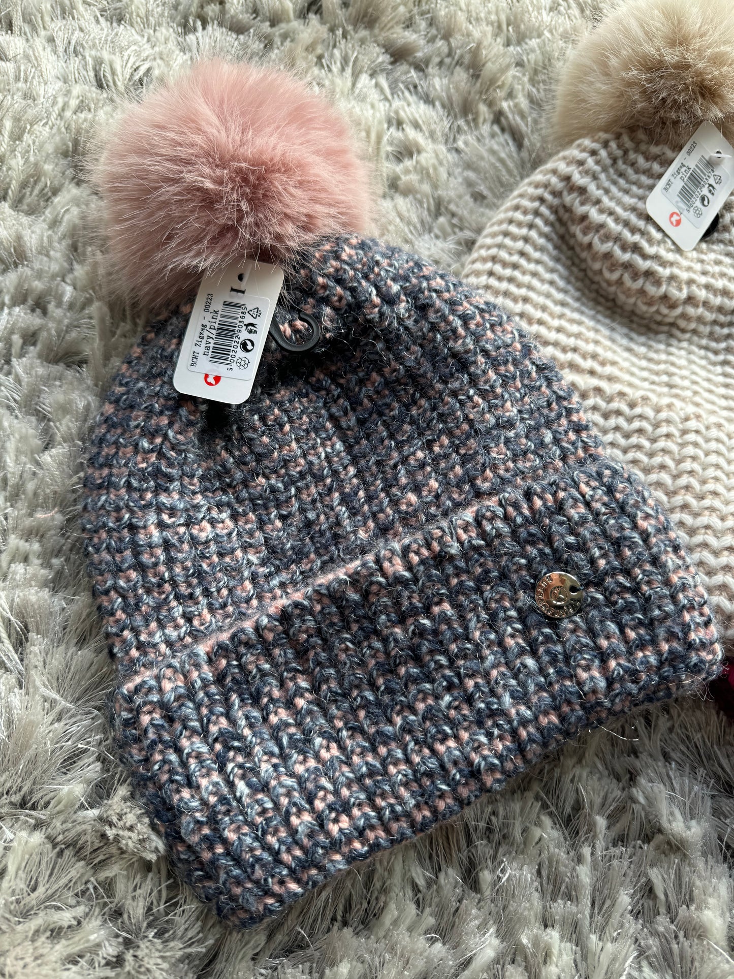 Chunky Knit Pom Hat