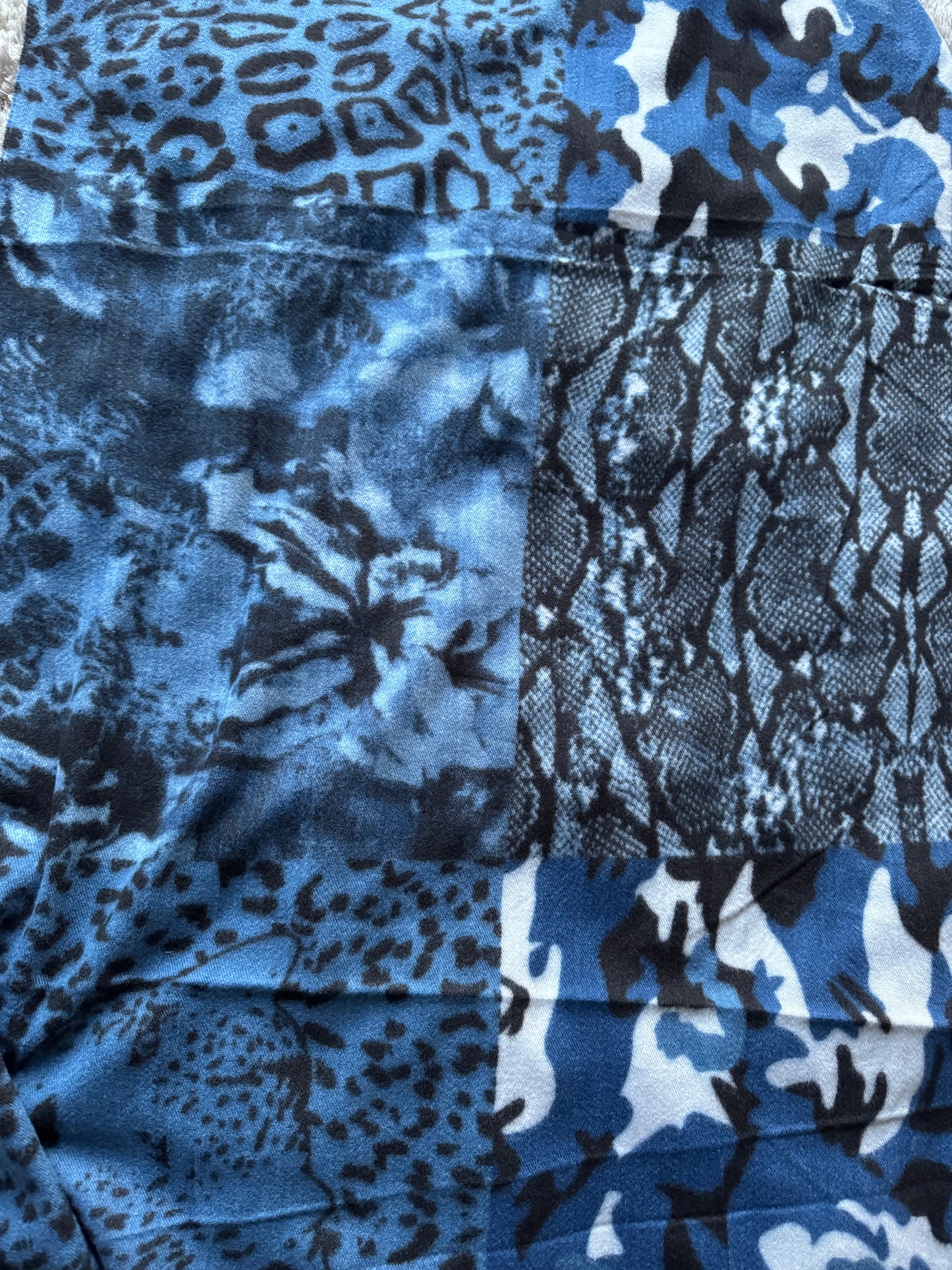 Scarf and Gloves - Black Friday Bundle