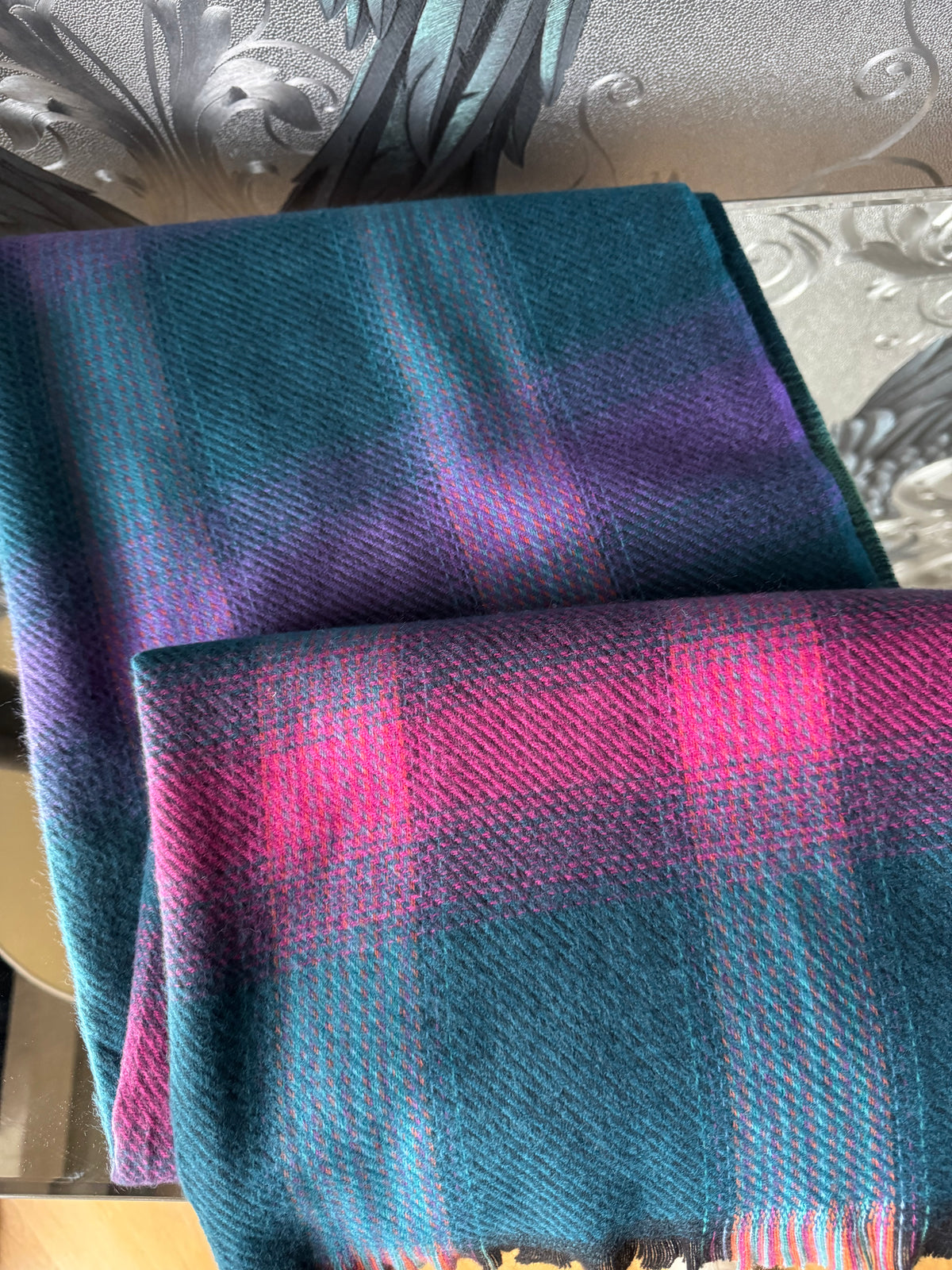 Soft Checked Scarf