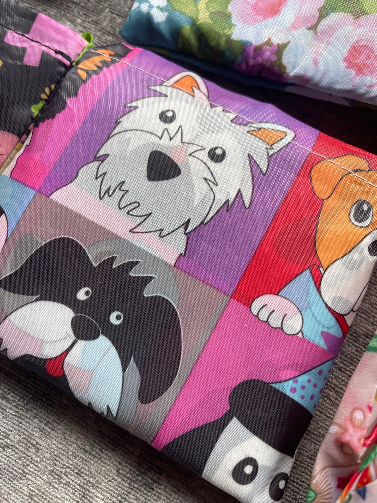 Reusable folding shopping bags