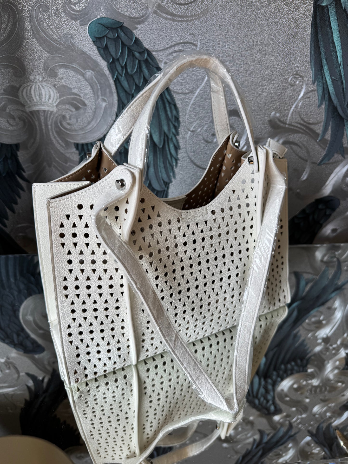 Diana Cut Out Bag - White