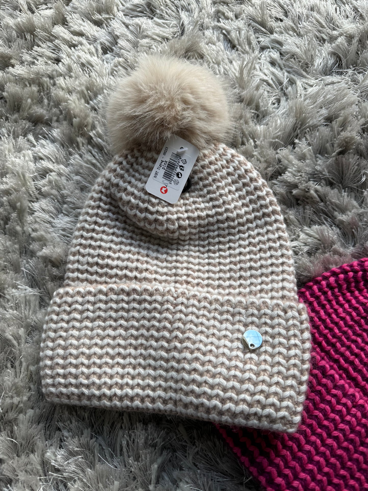 Chunky Knit Pom Hat